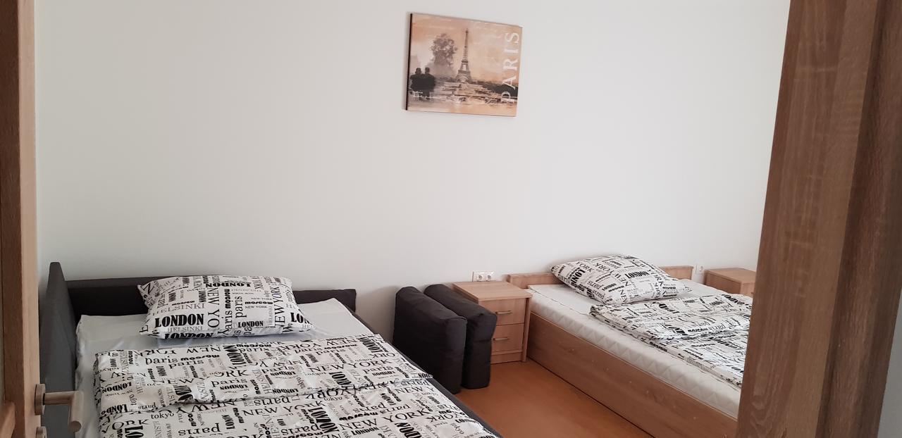 Veszprem Kucko Appartement Buitenkant foto